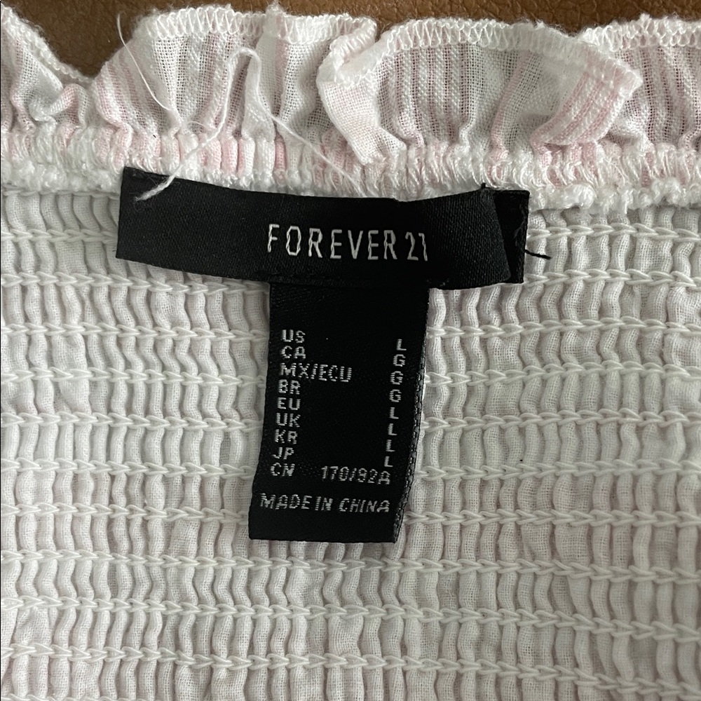 Forever 21 White Ruffled Crop Top - Picture 4 of 4
